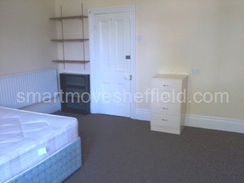 Front first floor bedroom