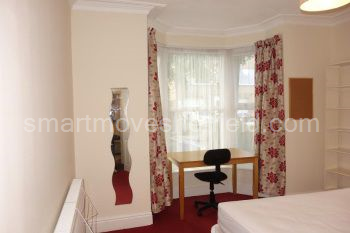 Ground floor double bedroom, overlooks front garden