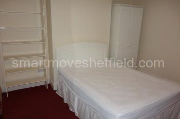 Ground floor double bedroom